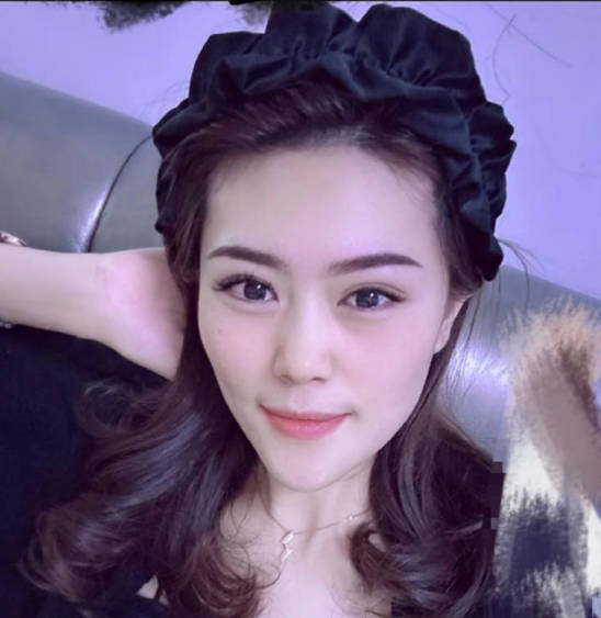 海角社区.在公司各个角落和骚领导上司做爱